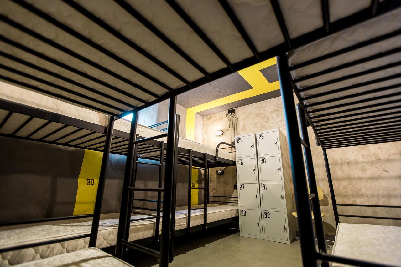 Lviv Loft Prison Hostel Eksteriør bilde