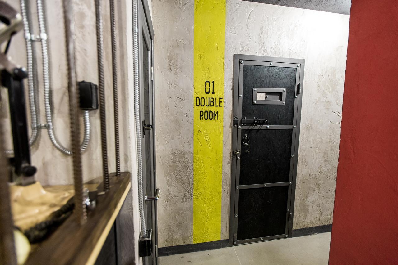 Lviv Loft Prison Hostel Eksteriør bilde